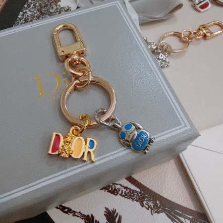2026年2月5日入荷新品Dior キーホルダー ギフト/誕生日/記念品/アクセサリーxin工場