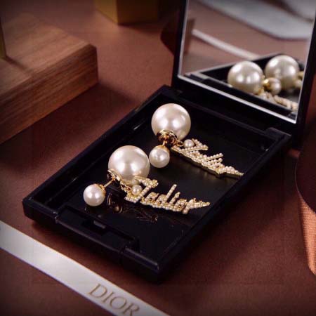 2026年2月5日入荷新品Diorピアスギフト/誕生日/記念品/アクセサリーxin工場