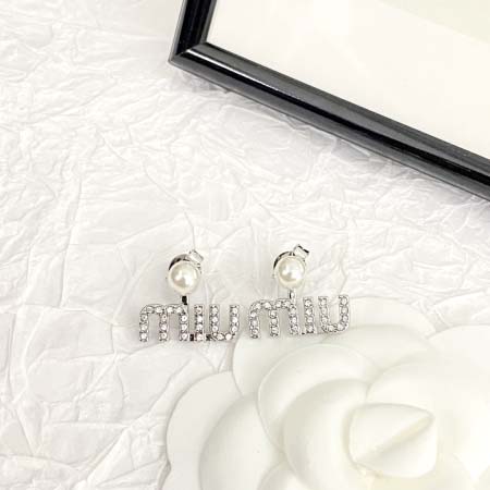 2026年2月5日入荷新品miumiuピアスギフト/誕生日/記念品/アクセサリーxin工場