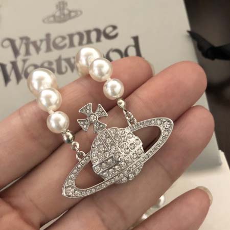 2026年2月5日入荷新品Vivienneネックレスギフト/誕生日/記念品/アクセサリーxin工場