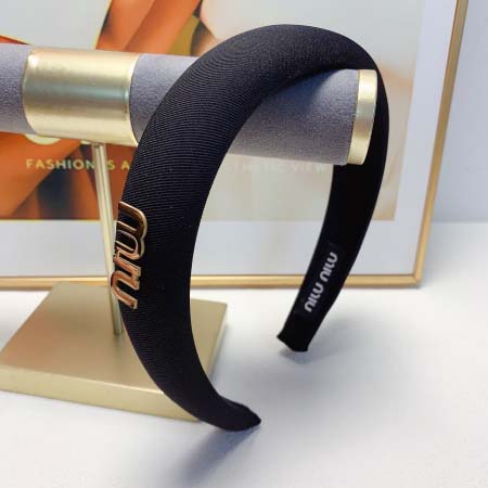 2026年2月5日入荷新品miumiuカチューシャギフト/誕生日/記念品/アクセサリーxin工場