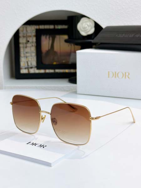 2026年2月6日入荷新品Dior原版復刻サングラスギフト/誕生日/記念品/アクセサリーXY工場