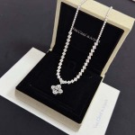 2026年2月1日入荷新品van cleef & arpelsネックレスギフト/誕生日/記念品/アクセサリーxin工場