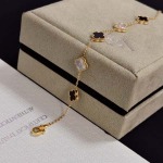 2026年2月1日入荷新品van cleef & arpelsブレスレットギフト/誕生日/記念品/アクセサリーxin工場