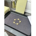 2026年2月1日入荷新品van cleef & arpelsブレスレットギフト/誕生日/記念品/アクセサリーxin工場