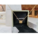 2026年2月1日入荷新品van cleef & arpelsネックレスギフト/誕生日/記念品/アクセサリーxin工場