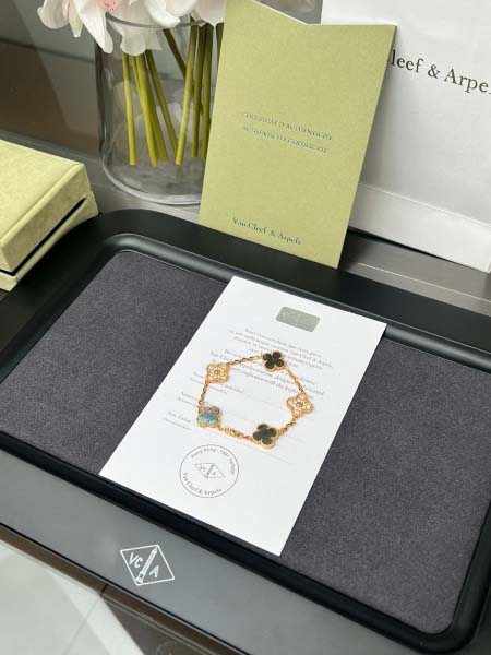 2026年2月1日入荷新品van cleef & arpel...