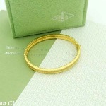 2026年2月1日入荷新品van cleef & arpels腕輪/ブレスレットギフト/誕生日/記念品/アクセサリーxin工場