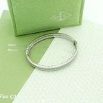 2026年2月1日入荷新品van cleef & arpels腕輪/ブレスレットギフト/誕生日/記念品/アクセサリーxin工場