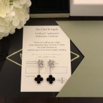 2026年2月1日入荷新品van cleef & arpelsピアスギフト/誕生日/記念品/アクセサリーxin工場
