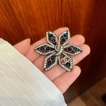 2026年2月2日入荷新品シャネルブローチギフト/誕生日/記念品/アクセサリーxin工場