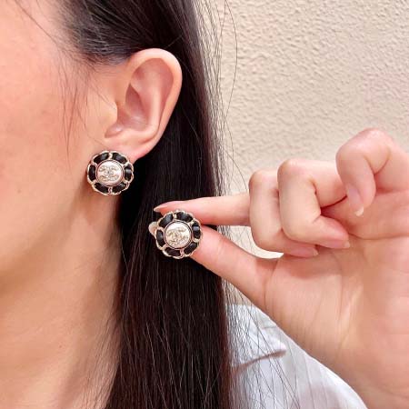 2026年2月2日入荷新品シャネルピアスギフト/誕生日/記念...