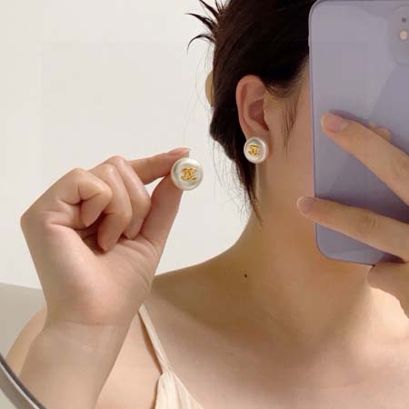 2026年2月2日入荷新品シャネルピアスギフト/誕生日/記念...