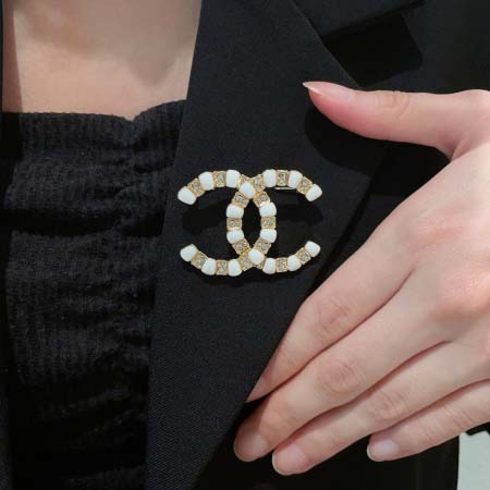 2026年2月2日入荷新品シャネルブローチギフト/誕生日/記...