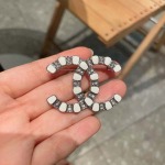 2026年2月2日入荷新品シャネルブローチギフト/誕生日/記念品/アクセサリーxin工場