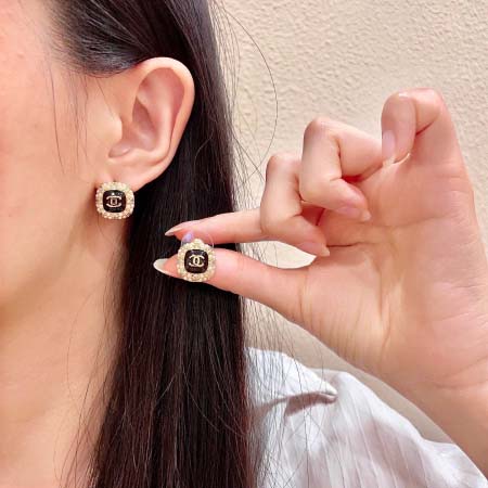 2026年2月2日入荷新品シャネルピアスギフト/誕生日/記念...