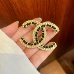 2026年2月2日入荷新品シャネルブローチギフト/誕生日/記念品/アクセサリーxin工場