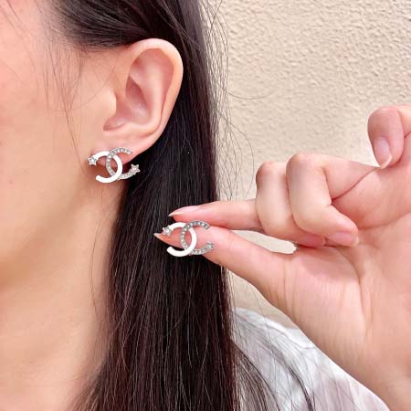 2026年2月2日入荷新品シャネルピアスギフト/誕生日/記念...