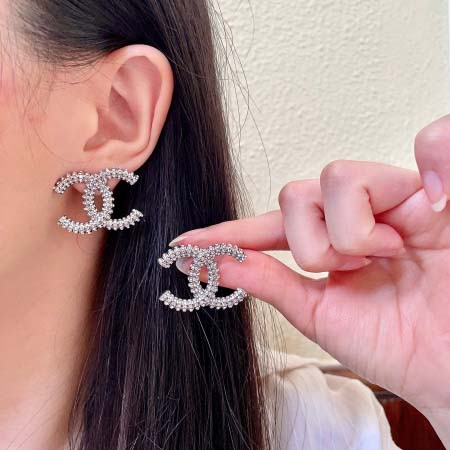 2026年2月2日入荷新品シャネルピアスギフト/誕生日/記念...