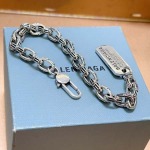 2026年2月3日入荷新品Balenciagaブレスレットギフト/誕生日/記念品/アクセサリーxin工場