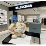 2026年2月3日入荷新品Balenciaga キーホルダー ギフト/誕生日/記念品/アクセサリーxin工場