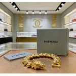 2026年2月3日入荷新品Balenciagaブレスレットギフト/誕生日/記念品/アクセサリーxin工場