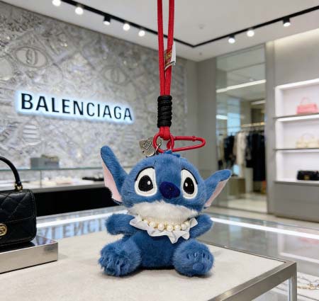 2026年2月3日入荷新品Balenciaga キーホルダー...