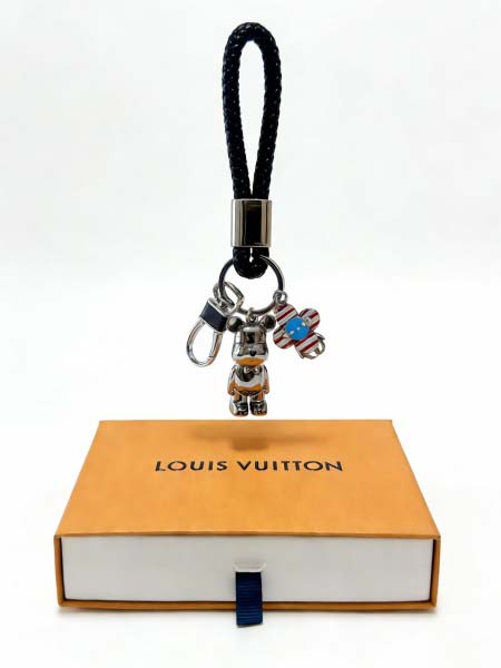 2026年2月3日入荷新品ルイヴィトン キーホルダー ギフト...