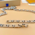 2026年2月3日入荷新品ルイヴィトンネックレスギフト/誕生日/記念品/アクセサリーxin工場