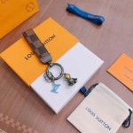 2026年2月3日入荷新品ルイヴィトン キーホルダー ギフト/誕生日/記念品/アクセサリーxin工場