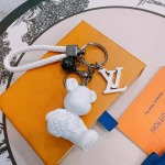 2026年2月3日入荷新品ルイヴィトン キーホルダー ギフト/誕生日/記念品/アクセサリーxin工場