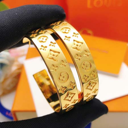 2026年2月3日入荷新品ルイヴィトンピアスギフト/誕生日/...