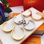 2026年2月3日入荷新品ルイヴィトンピアスギフト/誕生日/記念品/アクセサリーxin工場