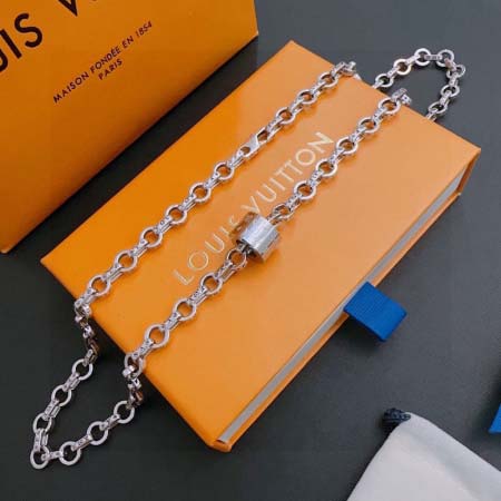 2026年2月3日入荷新品ルイヴィトンネックレスギフト/誕生...