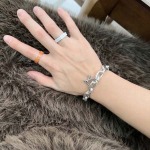 2026年2月3日入荷新品ルイヴィトンブレスレットギフト/誕生日/記念品/アクセサリーxin工場