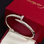 2026年2月3日入荷新品カルティエ腕輪/ブレスレットギフト/誕生日/記念品/アクセサリーxin工場