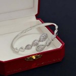 2026年2月3日入荷新品カルティエ腕輪/ブレスレットギフト/誕生日/記念品/アクセサリーxin工場