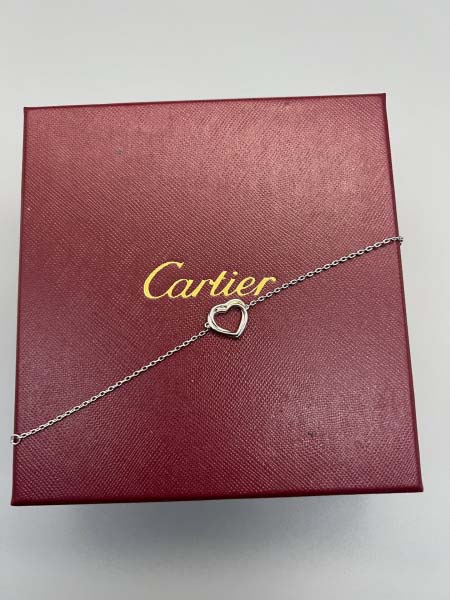 2026年2月3日入荷新品カルティエブレスレットギフト/誕生...