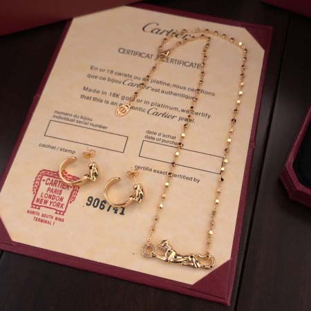 2026年2月3日入荷新品カルティエネックレスギフト/誕生日...