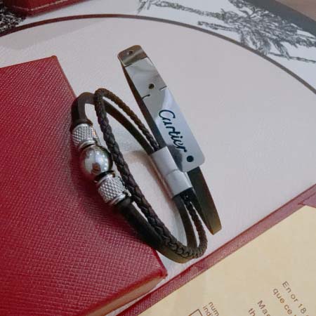 2026年2月3日入荷新品カルティエブレスレットギフト/誕生...