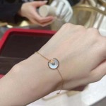 2026年2月3日入荷新品カルティエブレスレットギフト/誕生日/記念品/アクセサリーxin工場