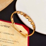 2026年2月3日入荷新品カルティエ腕輪/ブレスレットギフト/誕生日/記念品/アクセサリーxin工場
