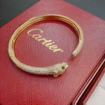 2026年2月3日入荷新品カルティエブレスレットギフト/誕生日/記念品/アクセサリーxin工場