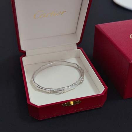 2026年2月3日入荷新品カルティエ腕輪/ブレスレットギフト...