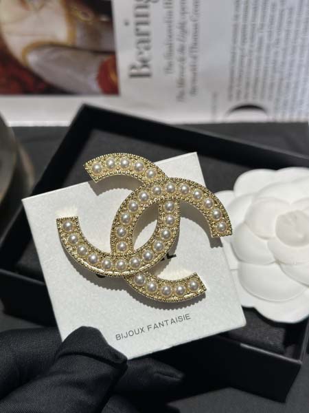 2026年2月4日入荷新品Chanelブローチギフト/誕生日...