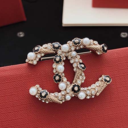 2026年2月4日入荷新品Chanelブローチギフト/誕生日...