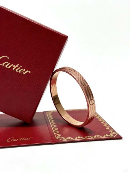 2026年2月4日入荷新品Cartierブレスレットギフト/...