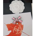 2026年2月4日入荷新品Chanelブローチギフト/誕生日/記念品/アクセサリーxin工場