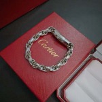 2026年2月4日入荷新品Cartierブレスレットギフト/誕生日/記念品/アクセサリーxin工場