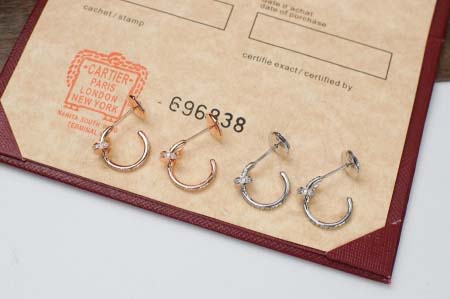 2026年2月4日入荷新品Cartierピアスギフト/誕生日...